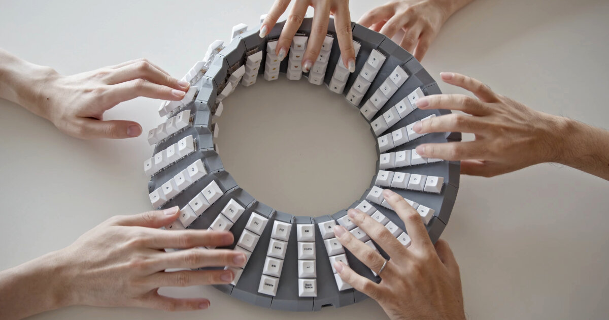 google introduces double&amp;sided, twisted Gboard so multiple people can type or code at once