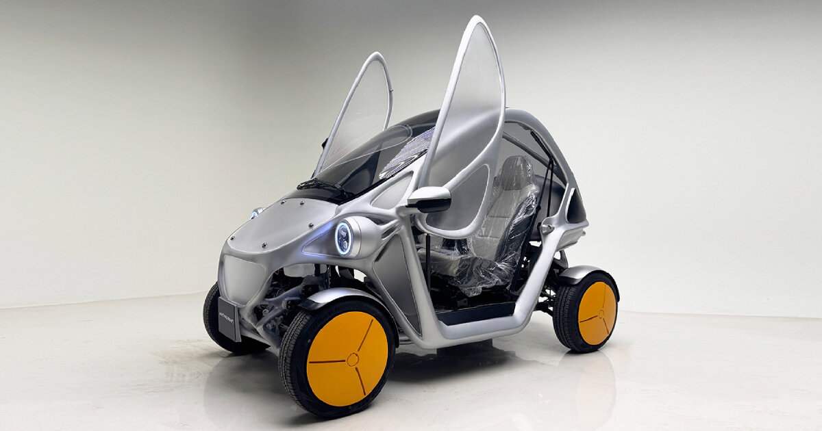 3D printed micro metal car ‘robo&amp;EV’ has AI that can detect driver’s mood and console them