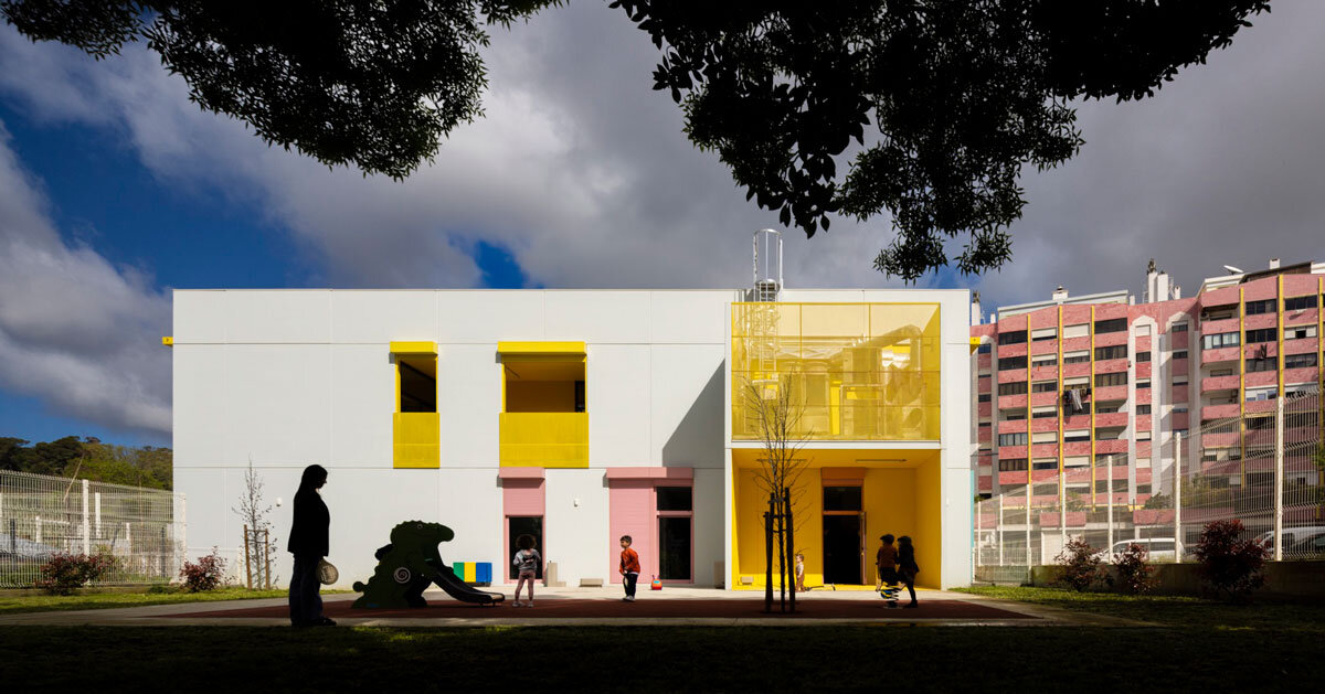 prefab system of U&shaped concrete pieces constructs 4 modular kindergartens by summary