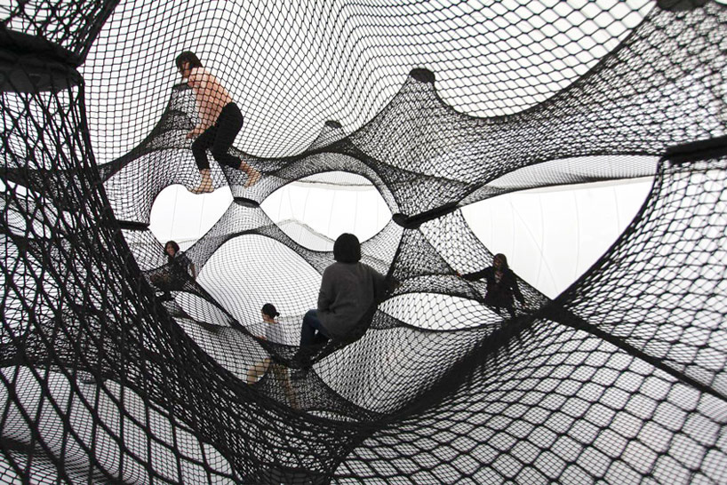 numen/for use inflates interactive net blow-up in yokohama 