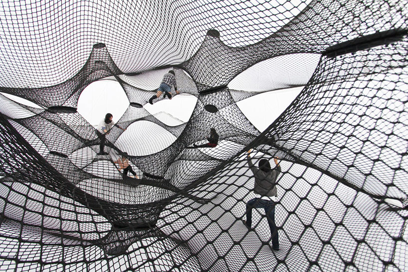 numen/for use inflates interactive net blow-up in yokohama 