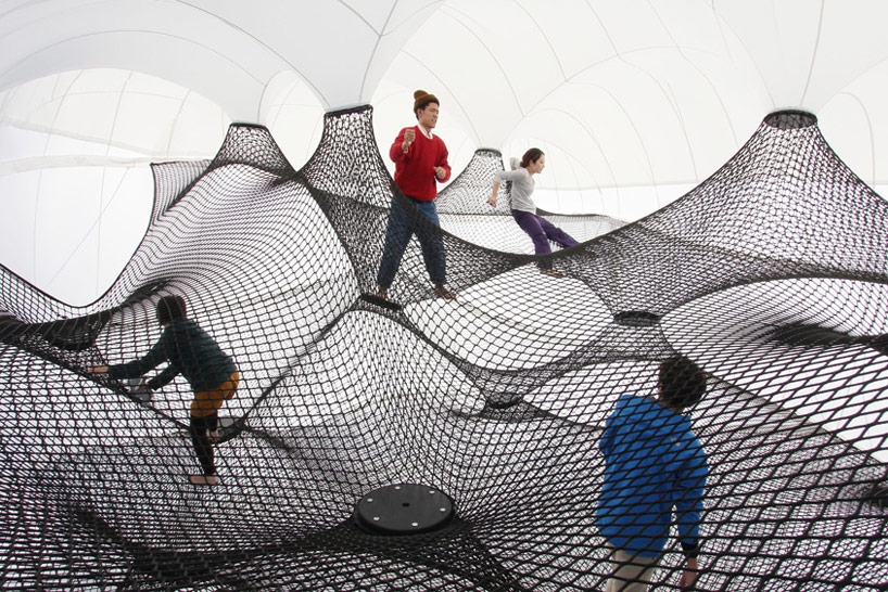 numen/for use inflates interactive net blow-up in yokohama 