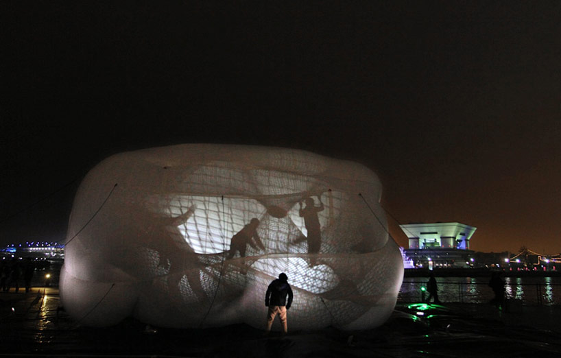 numen/for use inflates interactive net blow-up in yokohama 