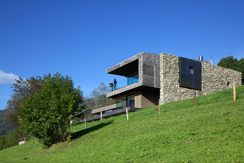 bergmeister wolf architekten build next to the chapel