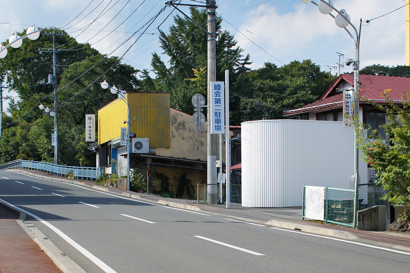 kubo-tsushima-architects-isemachi-public-toilet-japan-designboom-02