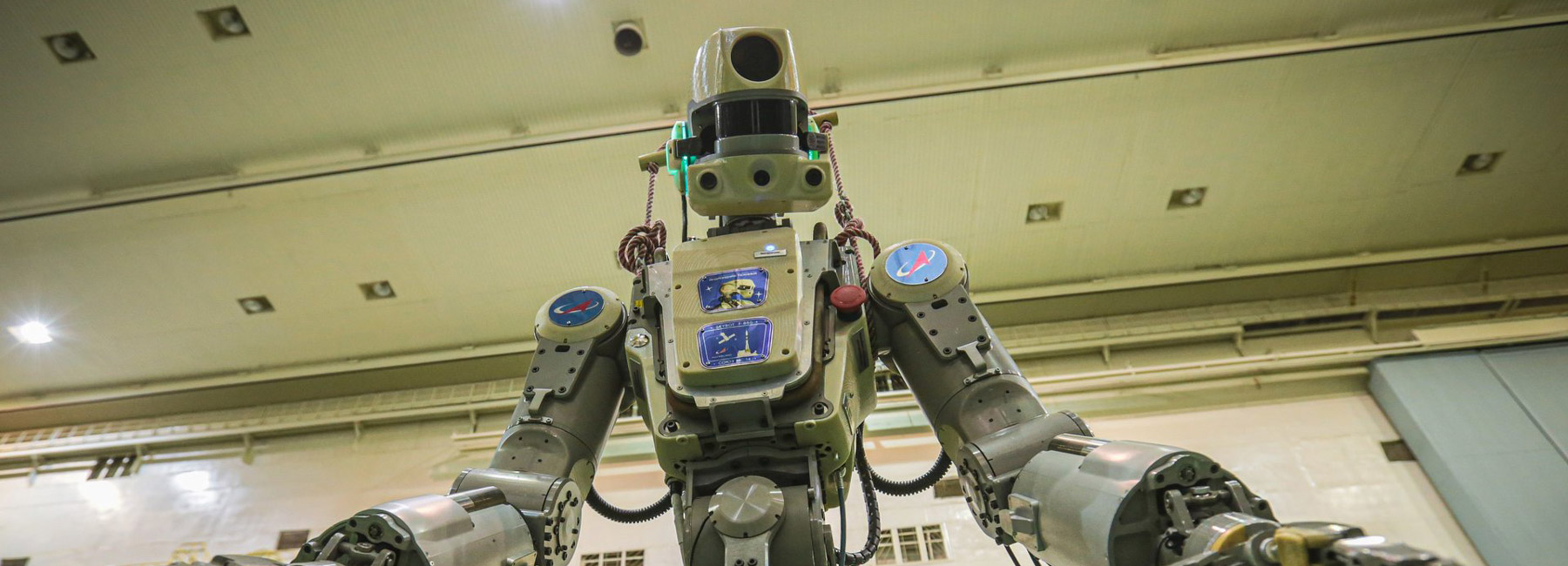 Russia To Send A Humanoid Robot In The Commander S Chair Into Space