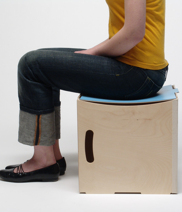 Flex Folding Stool | designboom.com