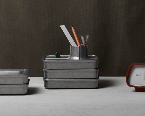 VOLCANO landscape organizing box holds pens and stationery