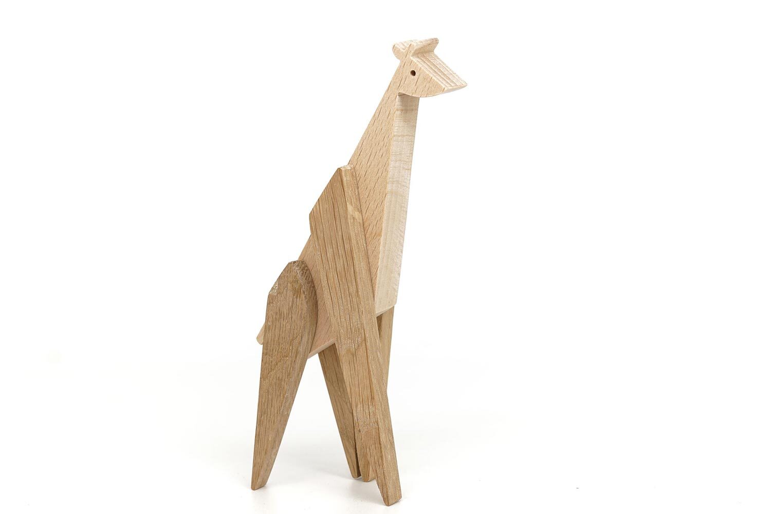 Toerist Senator Articulatie giraffe is a handmade wooden magnetic toy for kids and adults | designboom  shop