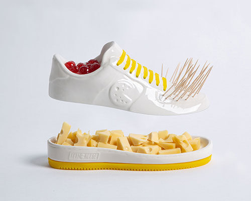 FETICHEESE - sneakers shaped cheese holder made of ceramic and silicone