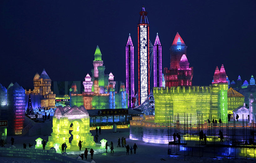 china prepares to open 2016 harbin ice festival