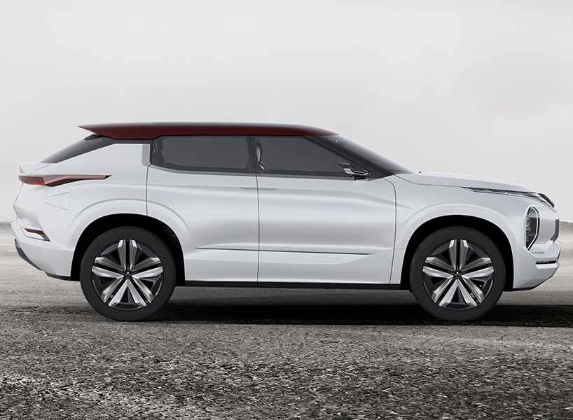 GT PHEV concept reaffirms powerful lines with sophistication