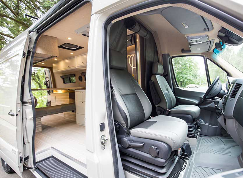 Mercedes Benz Sprinter 4x4 салон