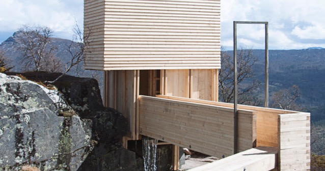 NTNU students build remote eldmølla sauna above a stream in norway