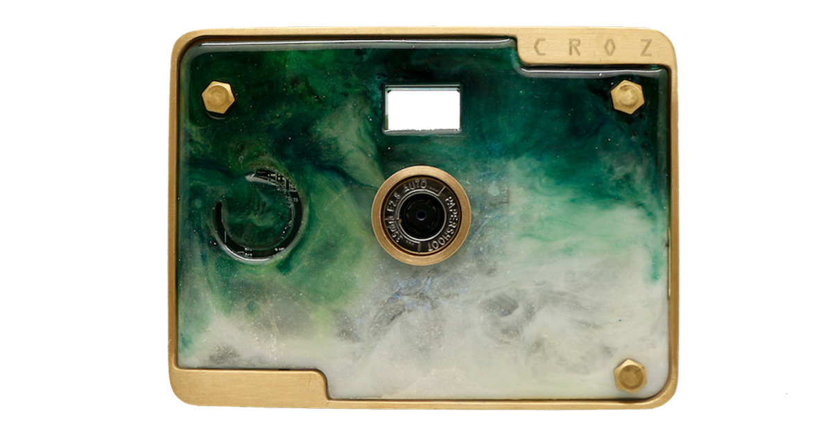 clear-cased camera CROZ comes in special jade edition stripped to