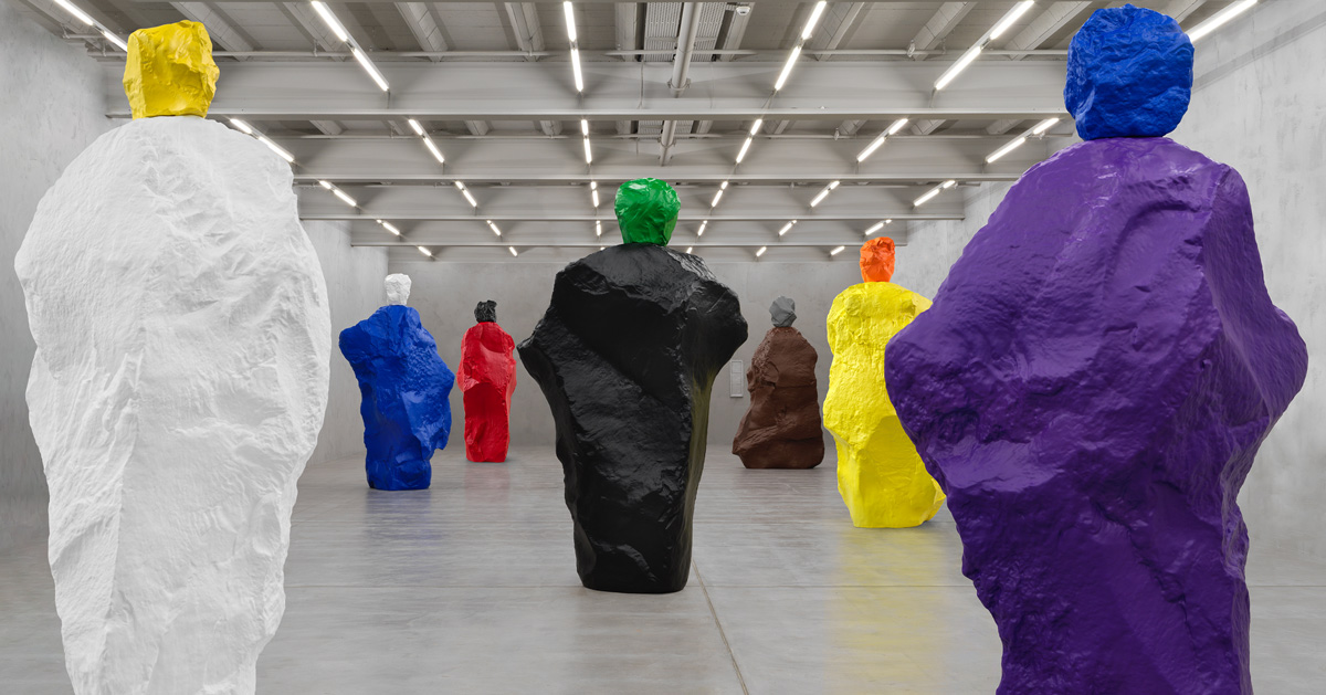 ugo rondinone's monumental 'nuns + monks' sculptures exhibited at ...