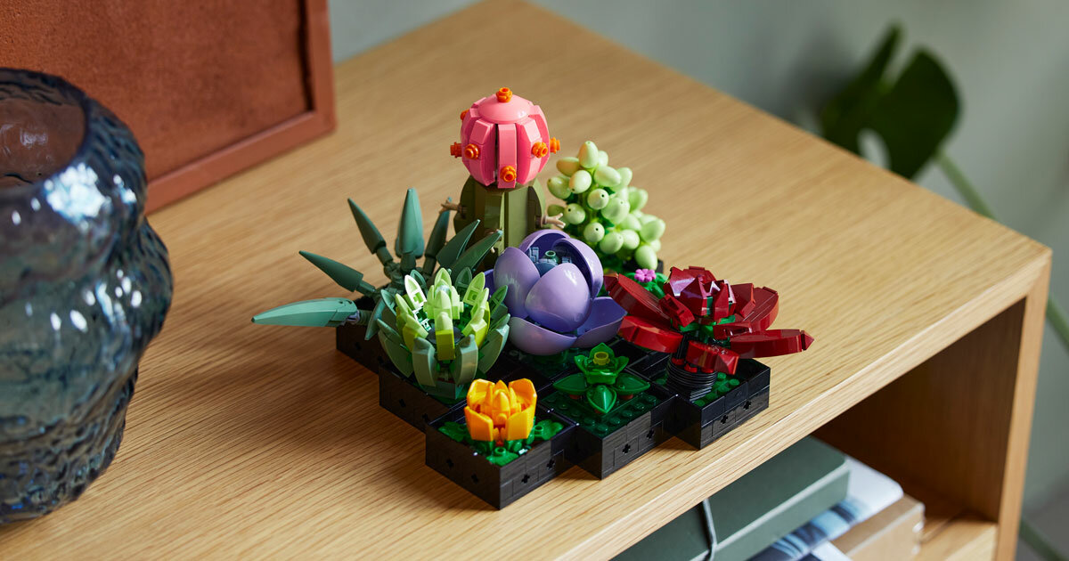 New Botanical Lego 2024 - Kacey Mariann
