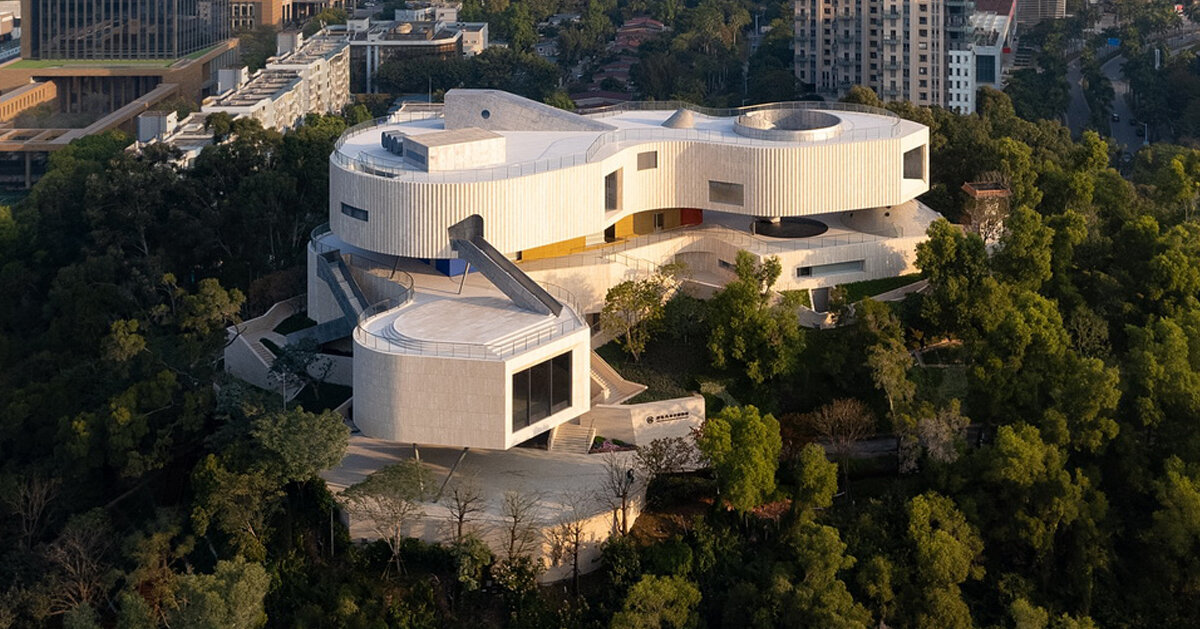 multi-level paths invite scenic climb of URBANUS’ china merchants group history museum