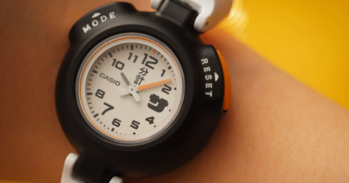 casio creates sauna watch that doesn’t get hot using waterproof resin for the case and strap