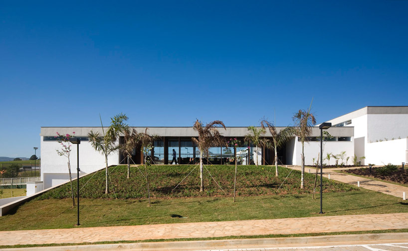 AUM arquitetos: alphaville new esplanade