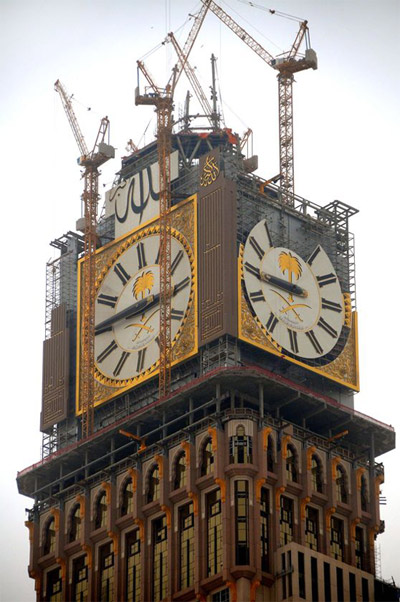 download largest clocks across the world