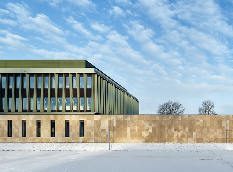 Fraunhofer Institute For Marine Biotechnology By Müller Reimann Architekten