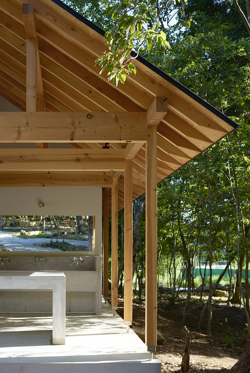 mori no terrace designs a cooking and restroom space for osaka's 10,000