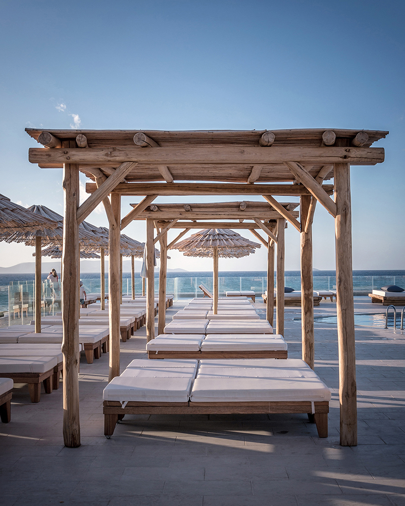 elastic architects highlights aegean sea in rinela beach resort restoration beach restaurant design outdoor beach resorts