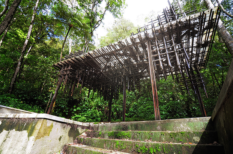 budipradono architects builds shelter for cyclists in indonesia