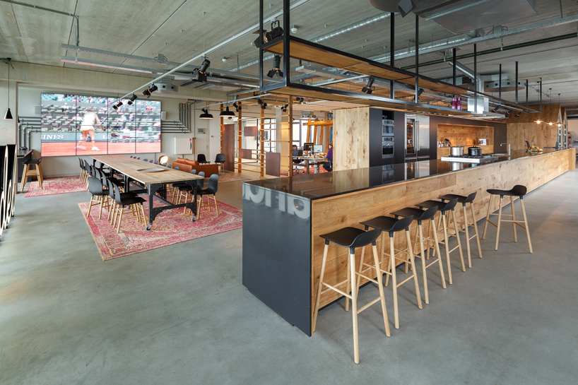 d z architecten transforms warehouse into homey office