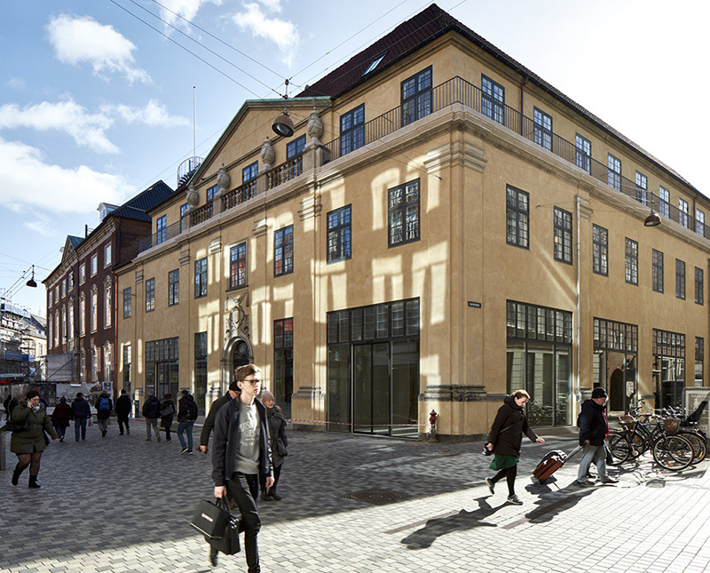 årstiderne arkitekter transforms from royal post office into vibrant  business center