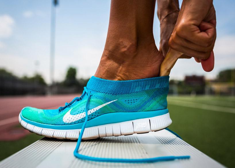 flynit running shoes