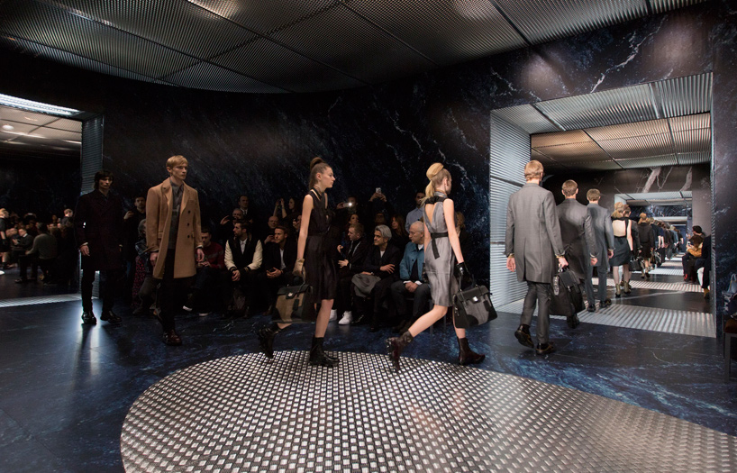 OMA/AMO creates infinite palace for prada men's A/W show in milan