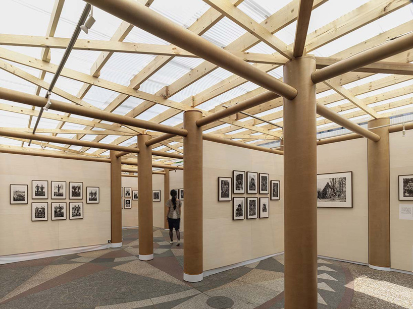 shigeru ban builds temporary pavilion for kyoto photo festival - 818 x 613 jpeg 198kB