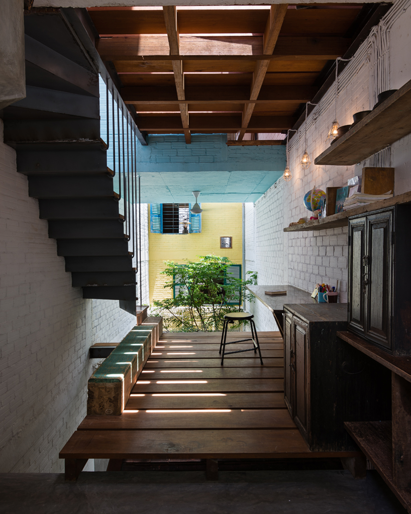 a21 studio supports individual dwellings within saigon ...