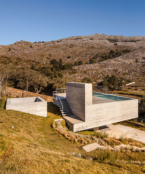 Carvalho Araujo Architect's Refugio Montaria Redefines Mountain Vernacular