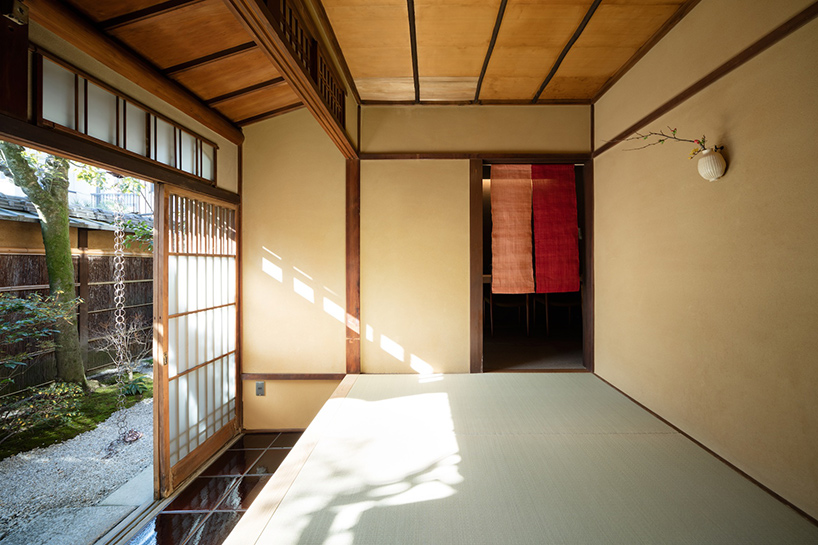 case real case real house with a kura in gosho higashi kyoto japan designboom 01