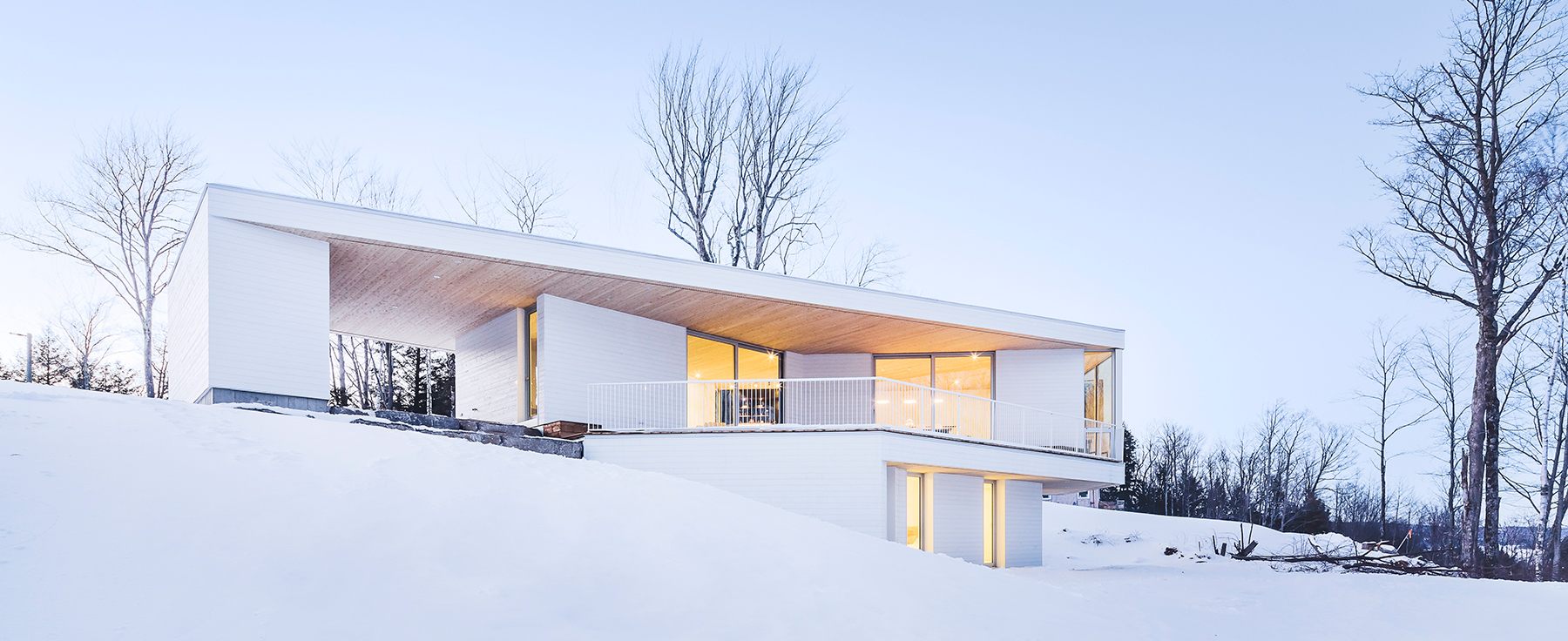 MU architecture completes nook residence in quebec