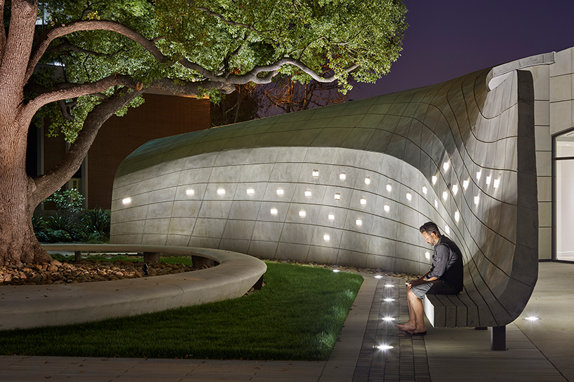 belzberg architects builds kaplan family pavilion in 