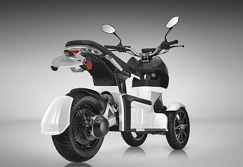 doohan ev3 itank electric three-wheel urban crossover scooter