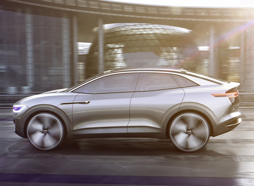 the volkswagen ID CROZZ concept is a self driving electric SUV - 818 x 600 jpeg 177kB
