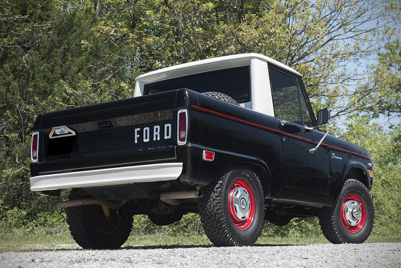 Ford bronco pickup