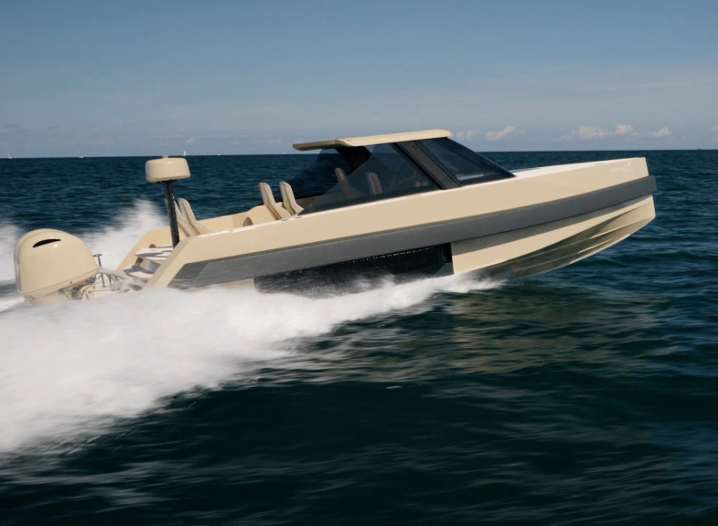 french shipyard iguana reveals a new model to its range of amphibious ...