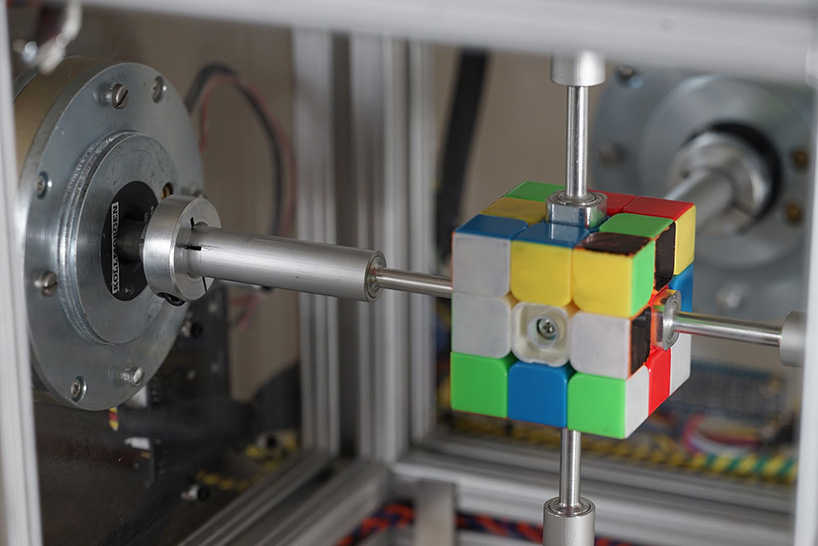 robot rubik's cube solve