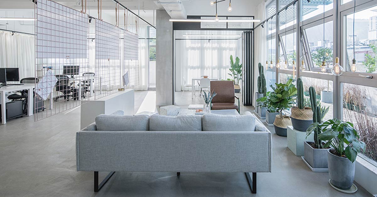  studio  10  s office in shenzhen is an open space  with white 