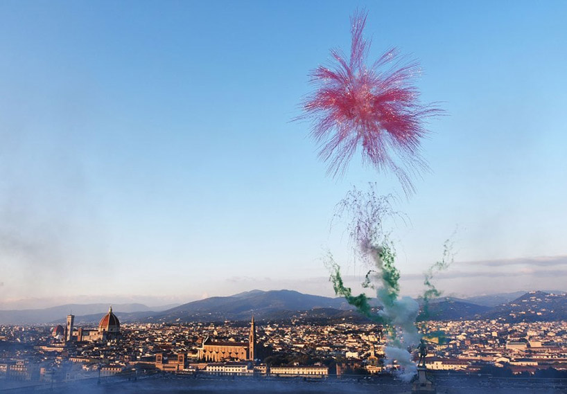 cai guo qiang lights florence s sky with 50 000 fireworks that