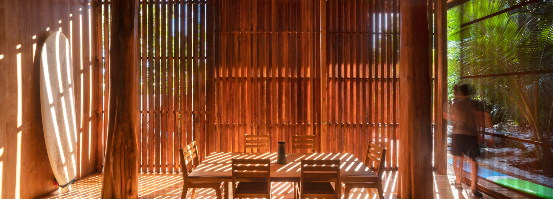 Tom Kundig Builds Surfers Treehouse Using Local Teak Wood In