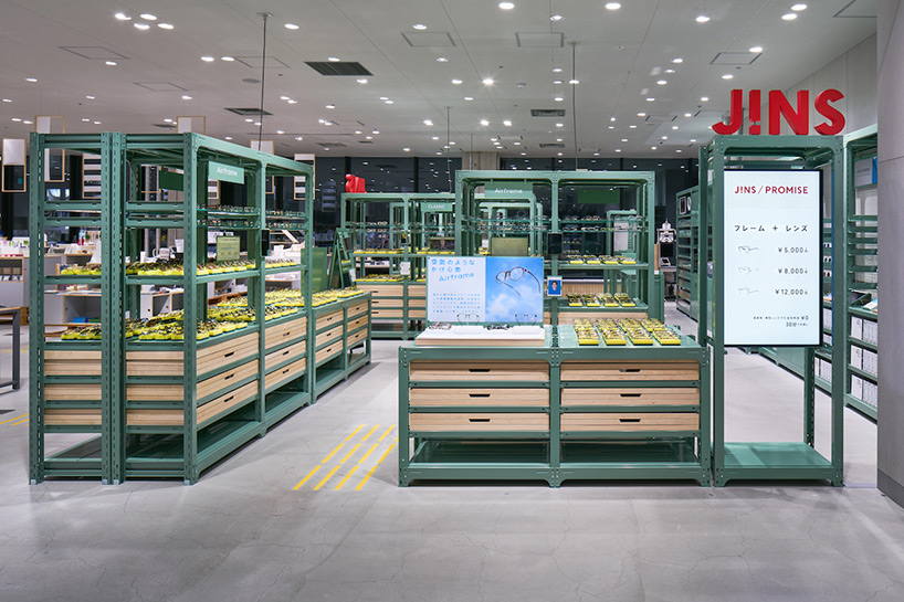 schemata architects outfits JINS ginza store with sponges and steel