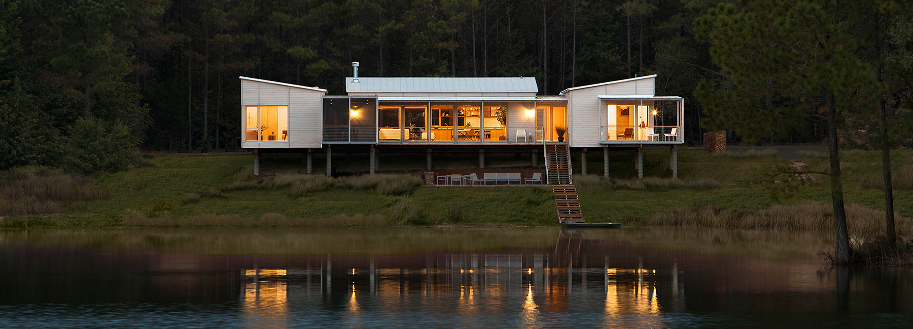 Lang Architects Nests Splinter Creek Cabins Among Forests Of