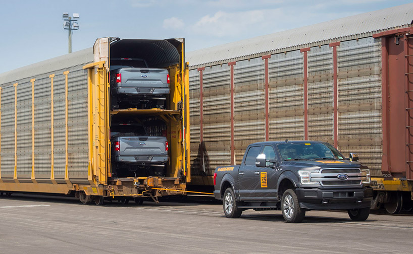 Fords Electric F 150 Pickup Truck Can Tow A Million Pound Train